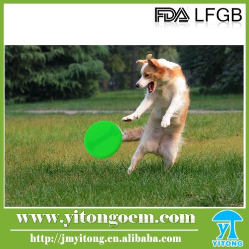 2017 top sale 100% food grade silicone dog frisbee