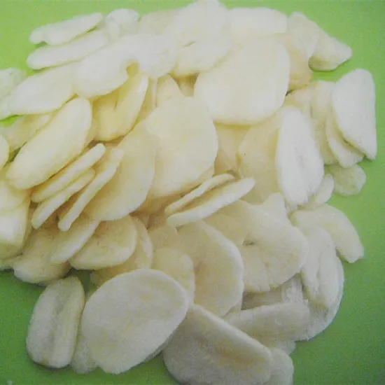 2020 export qiality fried garlic chips garlic flakes