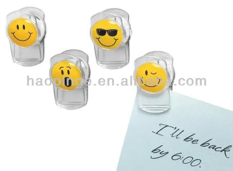 Set of 4 Smiley Face Magnetic Clips/ memo clip/ kitchen magnetic bag clip