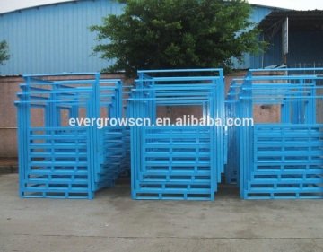 Scaffalature in acciaio per lo stoccaggio