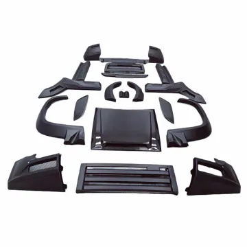 Half carbon fiber LM style front bumper side skirts rear bumper engine hood used in the Land Rover Defender body kit