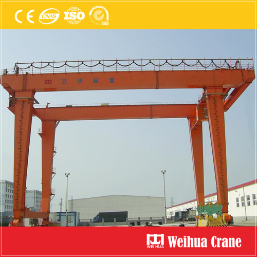 Rail-mounted container gantry crane