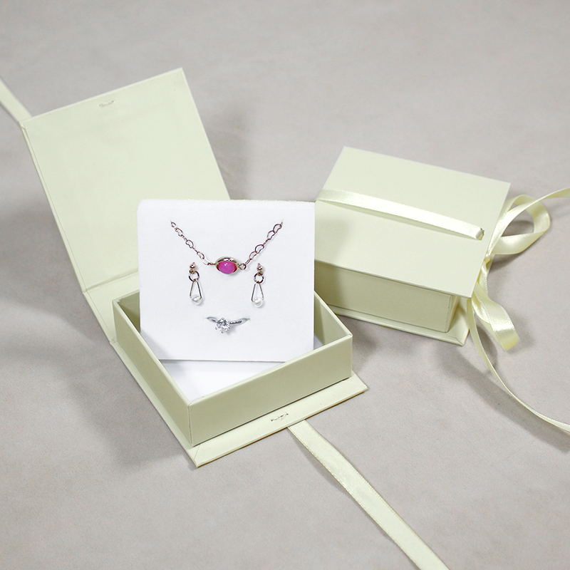Premium Magnetic Closure Jewelry Box Custom Designs Logo
