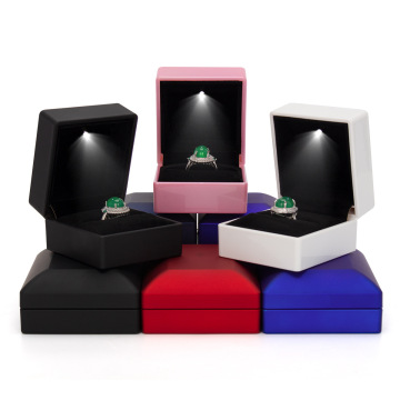 Seamless LED Light Black Personalized Pendant Jewelry Boxes with Logo
