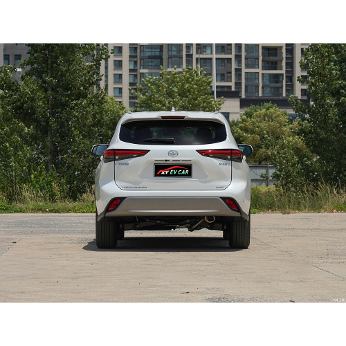 Highlander Hybrid Premium Edition 7 Seaters