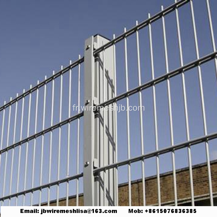 Panneaux de clôture en treillis métallique à revêtement de poudre