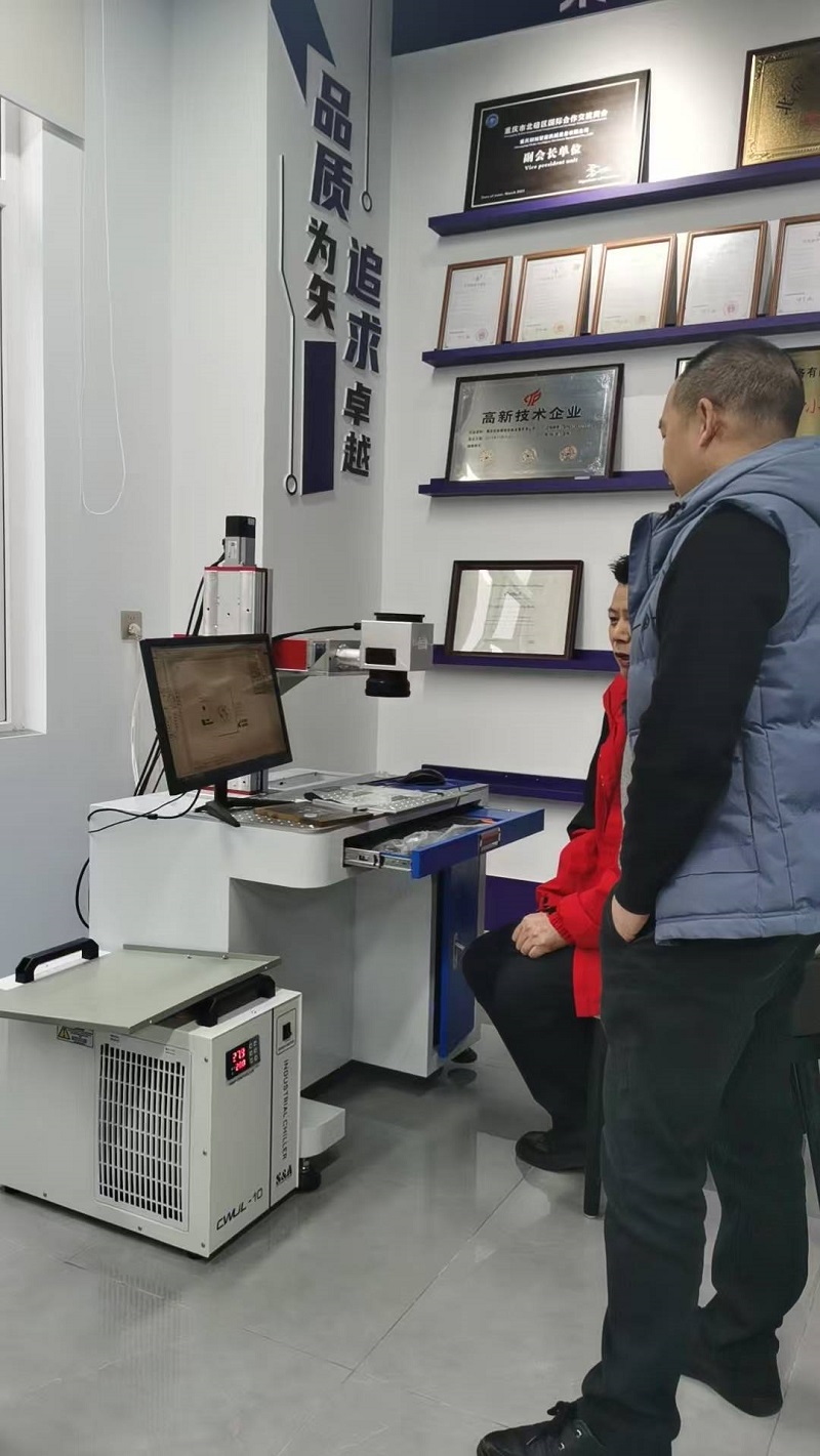 Chuke Intelligent Laser Cutting Technology Gains Recognition Again: Glass Cutting Samples Win Customer Favor!