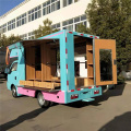 کامیون غذای سیار با نمایشگر لباس سفارشی