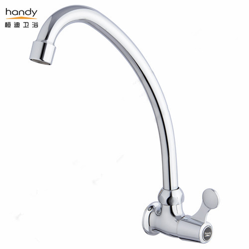 Single-cold pillar kitchen faucet with rotating outlet-pipe