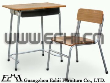 Single student desk and chair/school furniture