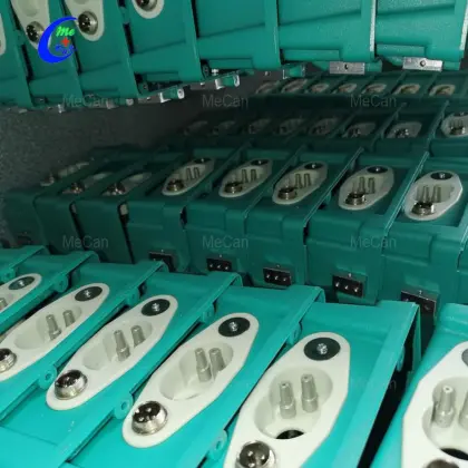 Medical Invasive Ventilator ICU Ventilator with Compressor