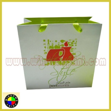 paper bag for apparel packaging,