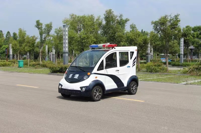 Four-wheel electric patrol car