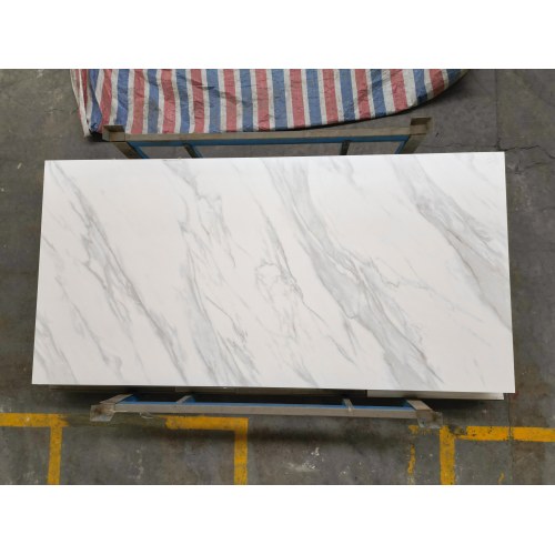 PIEDRA PULIDA DEL RÍO RIN