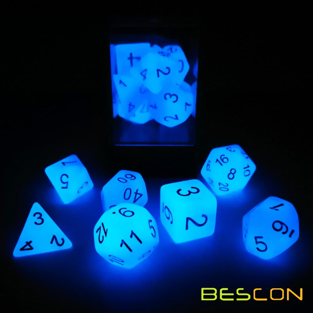 Icy Rock Gemini Glow In The Dark Dice 2