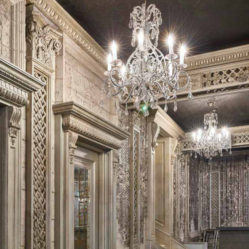 Magnifique lustre en cristal de style vintage palace villa hall