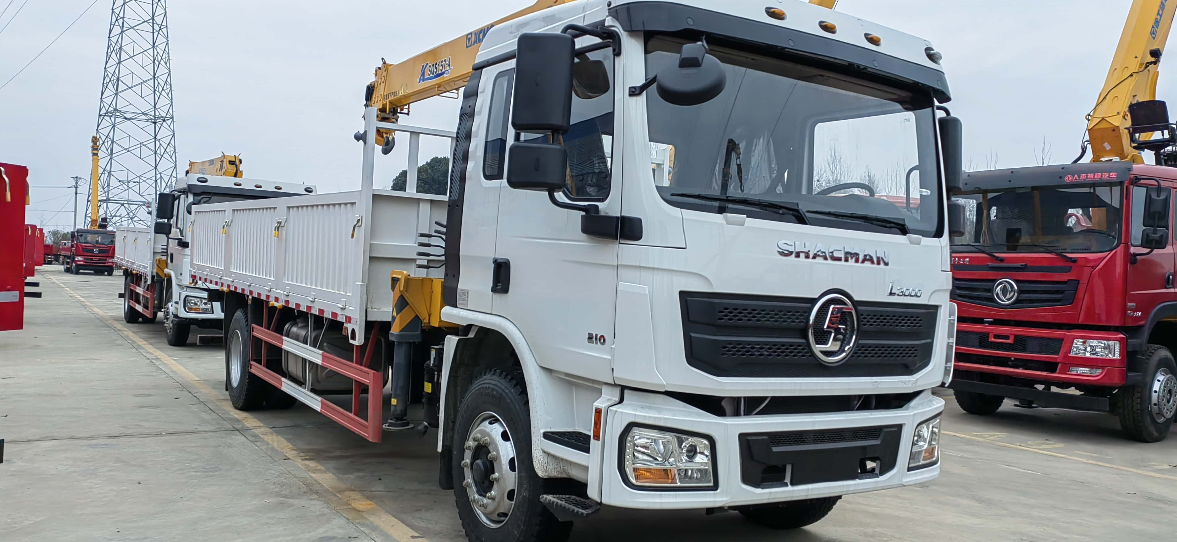 Shacman mounted 10T crane transport truck