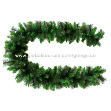 270cm Christmas Rattan Wreath with Pine Needle and Bullet, OEM Services Offered