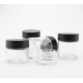Gerade sieben klare Glas -Gläser -Kosmetikcremesgläser