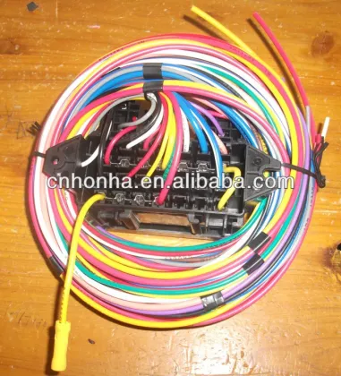 Supply high quality auto wiring harness with fuse holder
