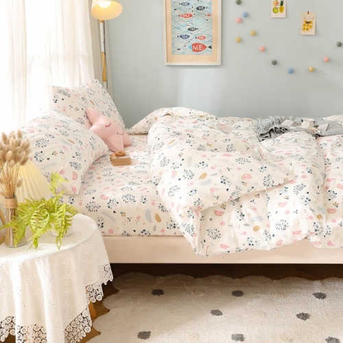 Conjunto de roupa de cama floral de desenho animado de personagens