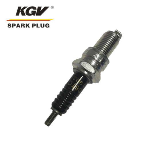 Standard motorcycle spark plug runs 30000 kilometers