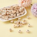 520pcs / sac Cube Perles en bois 26 lettres 10 mm