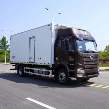 Camión refrigerado FAW 6.8m para transporte de alimentos frescos
