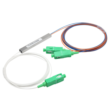 FTTH Mini Typ 1x2 Einzelmodus -Stahlrohr -Plc -Splitter mit SC APC -Anschlusspreis