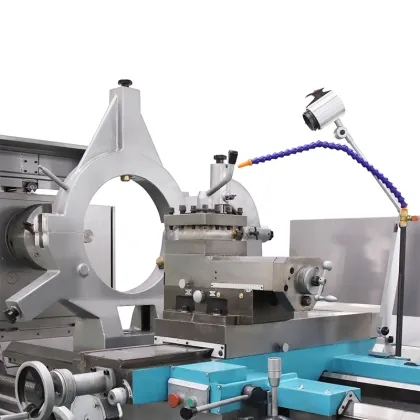 Manual Lathe Machine with 5-645 RPM Speed by Tornos for Metal