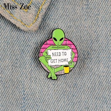 Begging ET Enamel Pin Custom Alien Brooches for Shirt Lapel Backpack Banner Funny Badge Jewelry Gift for Kids Friends