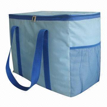 Cooler tote bag with EPE and shiny PVC lining, made of 600D