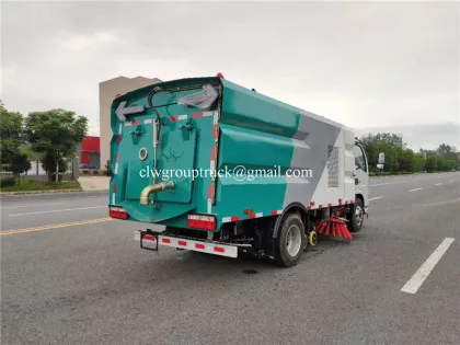 130hp Road cleaning Sweeper Municipal Sanitation Truck