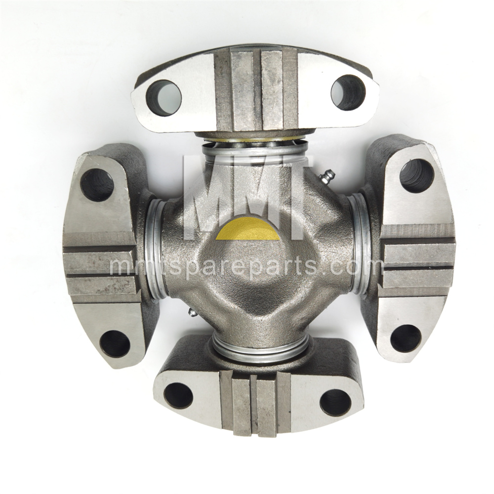 China 106-0933 1060933 Universal Joint 834K 988K 986K D11R D11T Wheel ...