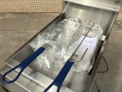 Commercial Gas Deep Fryers - CE Approved, Similar to Frymaster DEAN Model - For Sale