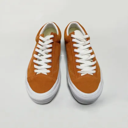 Wholesale Custom Men's Skateboarding Shoes in Suede