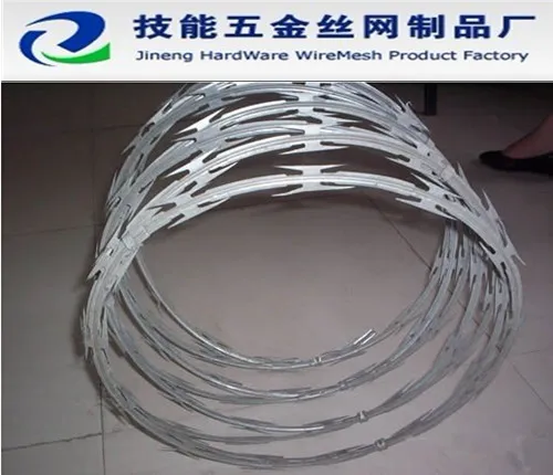 BTO 22 galvanized or plastic razor barbed wire or low price concertina razor barbed wire