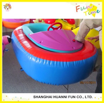 2015 newly design motorized kids electric bumper boat with PVC inflatable tube price