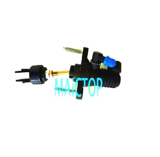 OEM 31420-OK013 Clutch Master Cylinder for Hilux