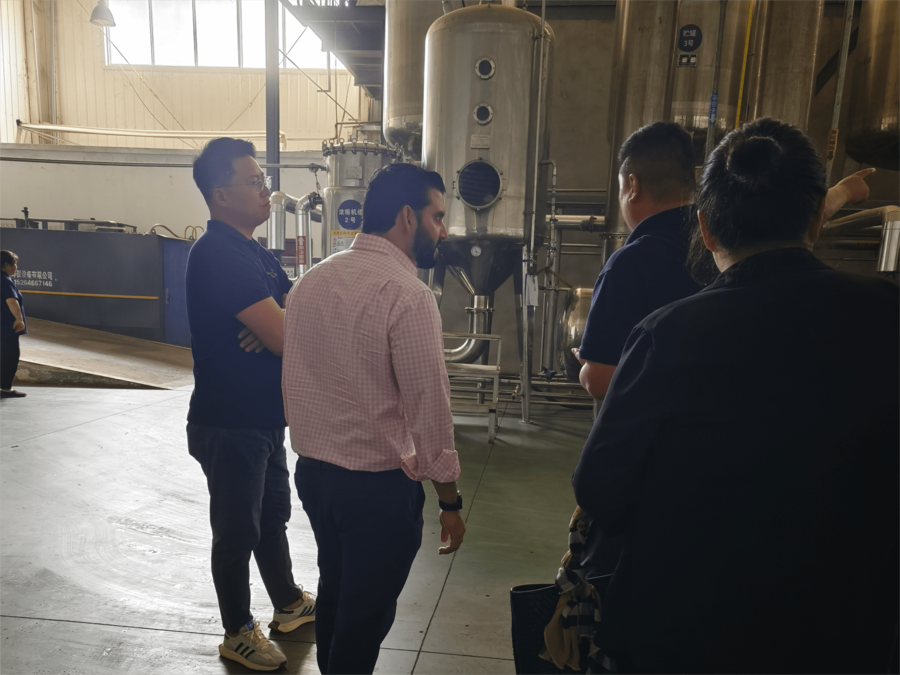 customer visit our factory
