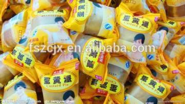 High speed cake/bread horizontal different type pillow packing machine