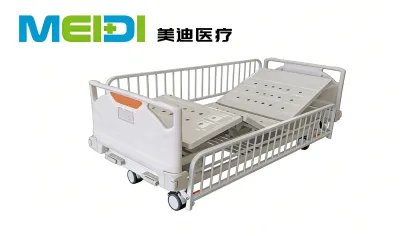 Full Fence Pediatric Nursing Bed Double Crank with Central Brake