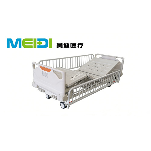 Full Fence Pediatric Nursing Bed Double Crank with Central Brake