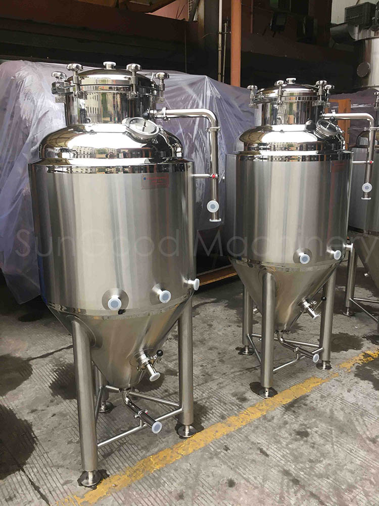 2bbl 재킷 발효기 맥주 원뿔 발효기, Bossgoo.com의 고품질 2bbl 재킷 발효기 맥주 원뿔 발효기