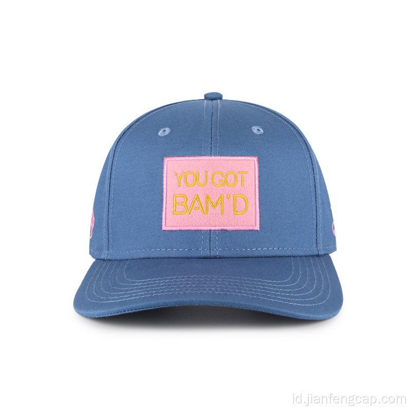 Topi baseball sederhana dengan tambalan flanel