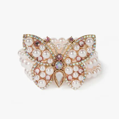 Butterfly keen on precious pearl bangle for women designing