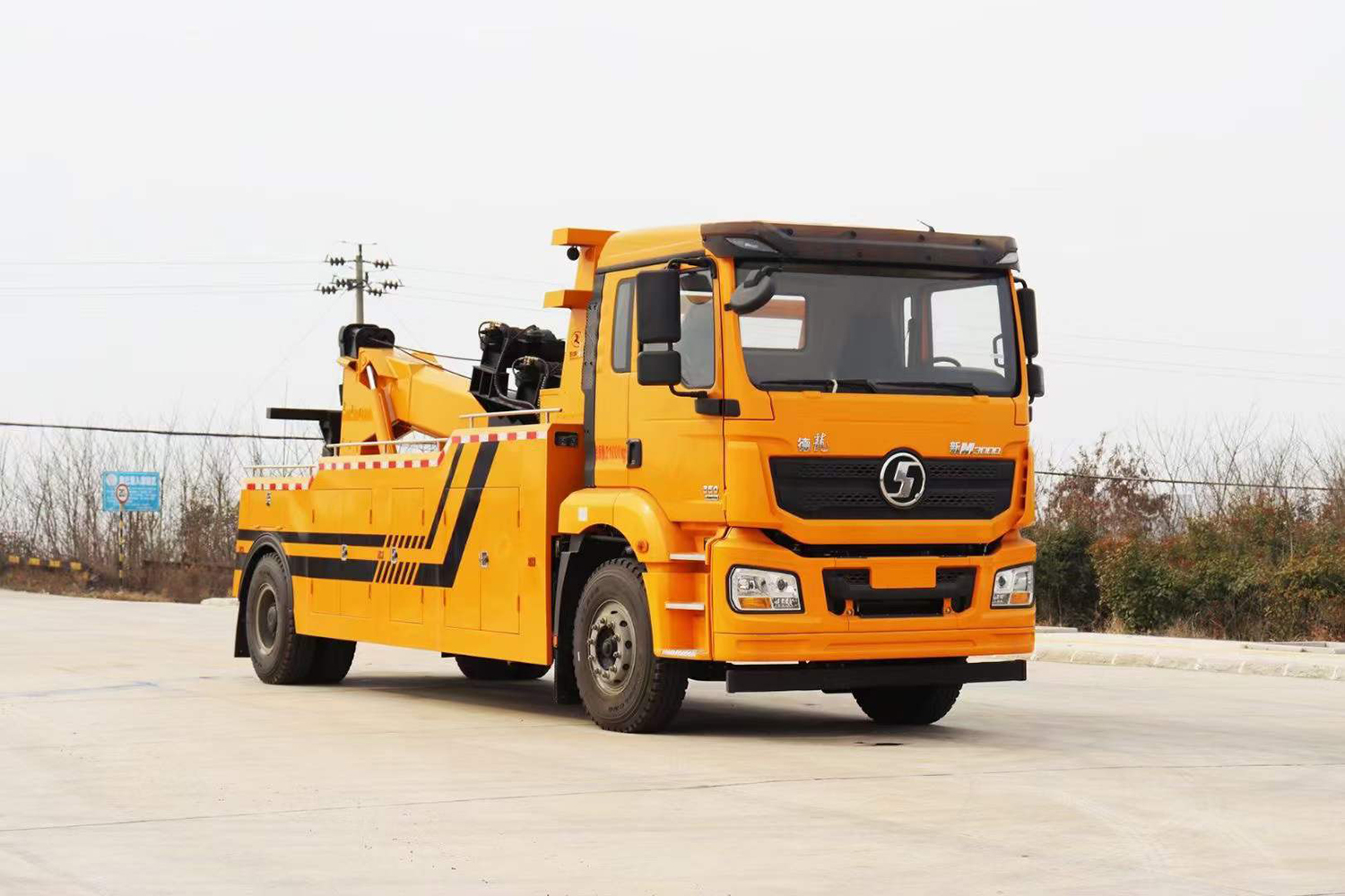 SHACMAN heavy duty road tow truck