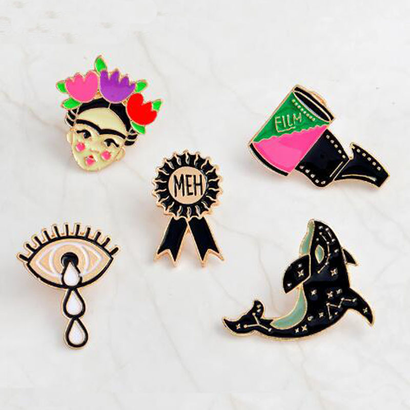 Qihe Jewelry Frida Kahlo Artist Dolphin Eye Film Badge Hard Enamel Lapel Pin Brooches Pins Up Cute Jewelry For Women Girls