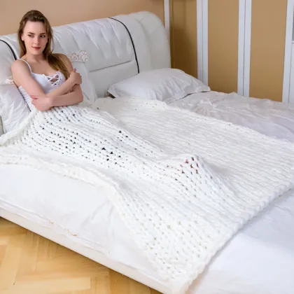 Bearaby 2cm Iceland Yarn Hand-Knit Weighted Blanket - Sustainable, Breathable, Organic