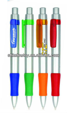 2015 New design plastic ball pen with clip